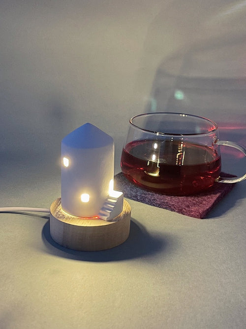 LEDライトの置物　【塔】